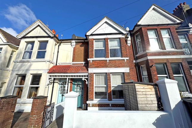 3 bed terraced house