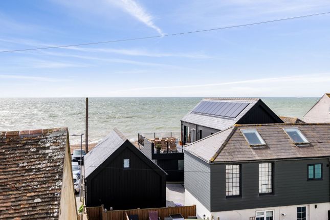 Sandgate High Street, Sandgate... 3 bed maisonette for sale