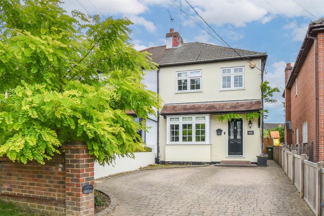 Wyatts Green Road, Wyatts Green... 3 bed semi