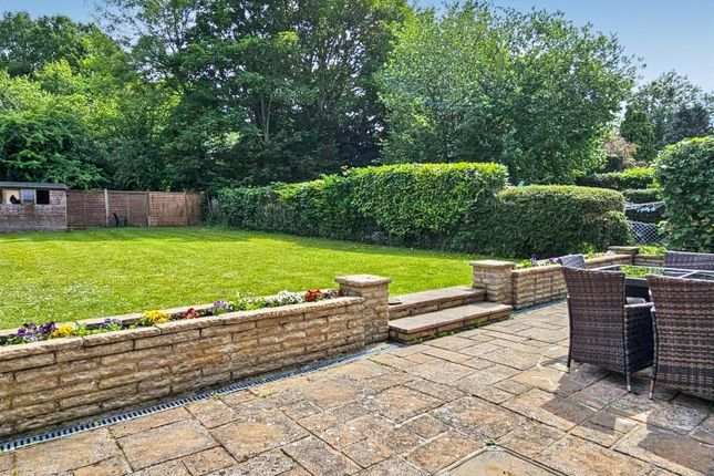 Shenleybury Cottages, Shenley 3 bed semi