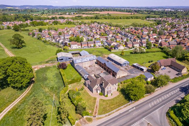Belmont, Hereford, HR2 4 bed country house for sale