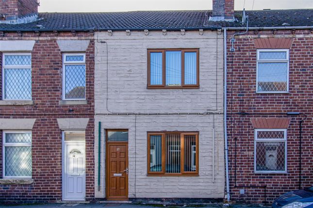 Oxford Street, Normanton WF6 3 bed terraced house for sale