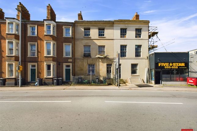 Southgate Street, Gloucester GL1 2 bed ground floor flat for sale