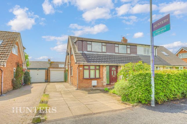 Kiln Lane, Milnrow, OL16 3HA 4 bed semi