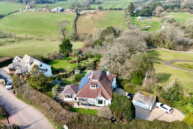 Paignton TQ3 5 bed detached house for sale