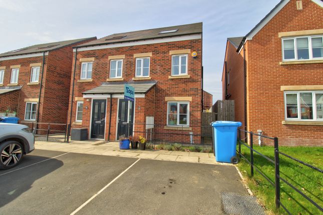 3 bedroom semi-detached house for sale