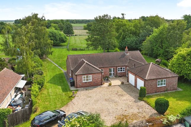 Abbey Road, Bardney, Lincoln... 5 bed bungalow for sale