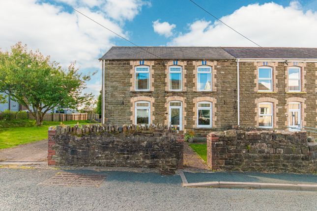 Station Road, Coelbren, Neath. SA10 3 bed semi