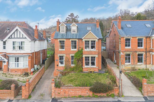 Pearcroft Road, Stonehouse... 5 bed detached house for sale