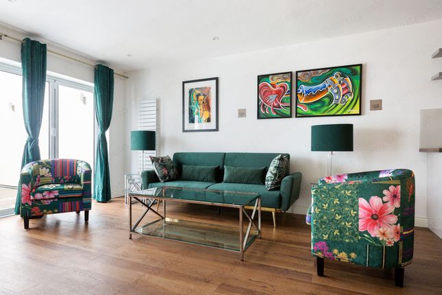 Kentish Town Road, London 1 bed flat for sale
