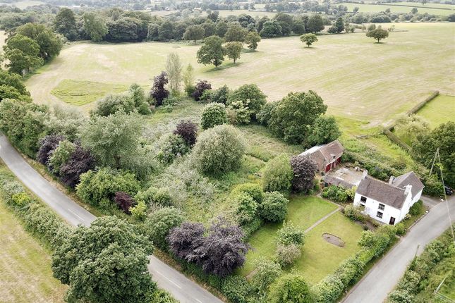 Sharpley Heath, Nr Hilderstone 2 bed detached house for sale