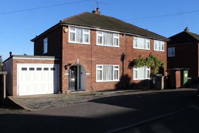 Sherwood Avenue, Potters Bar EN6 3 bed semi