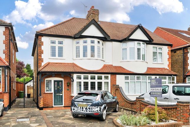 Compton Avenue, Gidea Park, RM2 3 bed semi