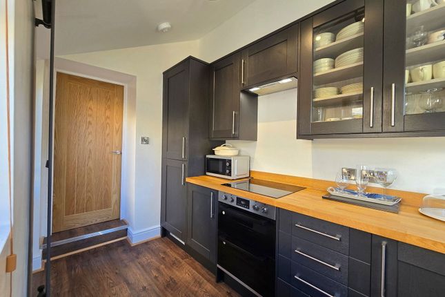 North Street, Okehampton EX20 2 bed end of terrace house for sale