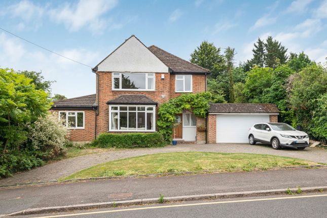 Reddown Road, Coulsdon, CR5 1AP 5 bed detached house for sale