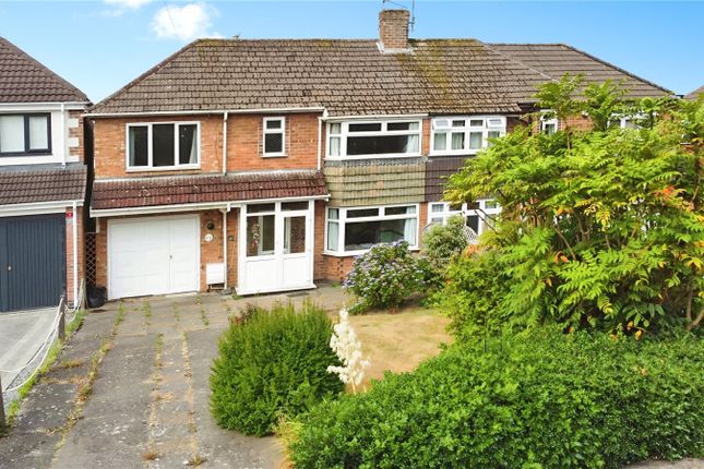 Hollycroft Crescent, Leicestershire LE10 3 bed semi