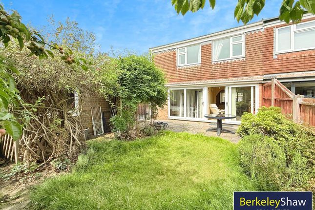 4 bedroom semi-detached bungalow for sale