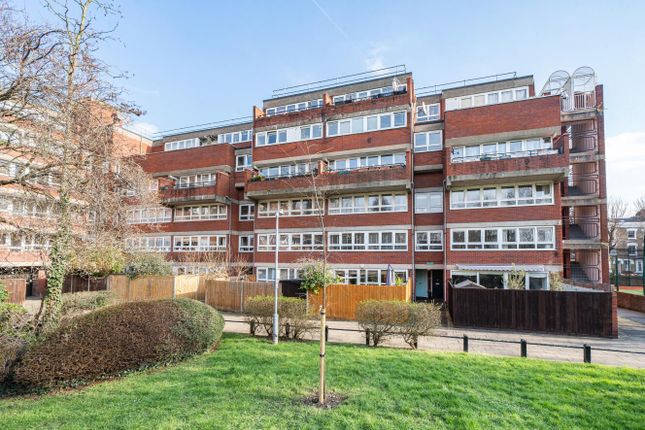 Bullen Street, Battersea, London, SW11 4 bed flat for sale