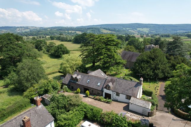 Usk NP15 4 bed detached house for sale