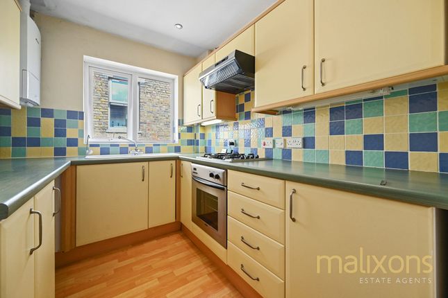 Enmore Road, London SE25 2 bed maisonette for sale