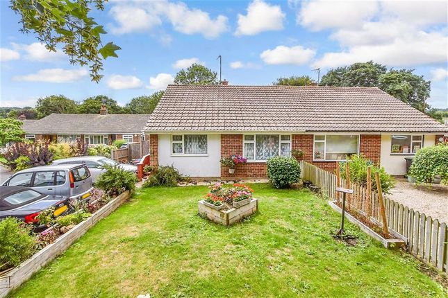 Ford Close, Bridge, Canterbury, Kent 2 bed detached bungalow for sale