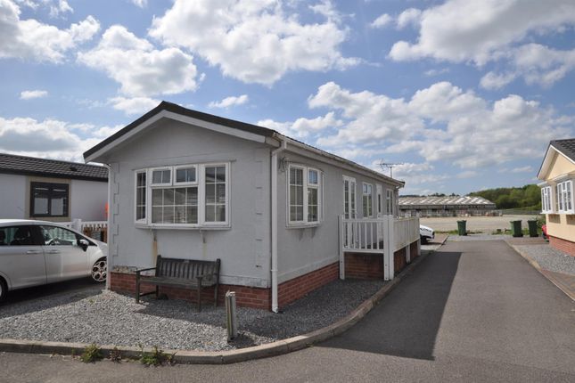 West Street, Whitland 2 bed park home for sale