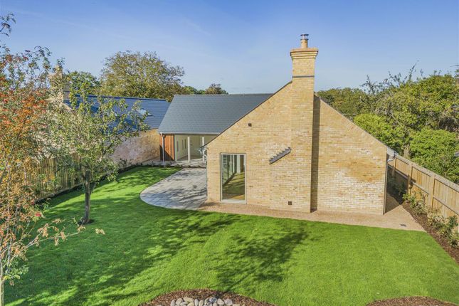 Barton Road, Cambridge CB23 4 bed detached bungalow for sale