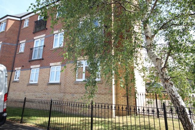 Bellflower Close, Castleford 2 bed apartment for sale