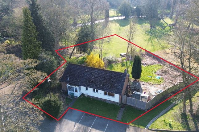 Scots Hill, Croxley Green... 3 bed detached bungalow for sale