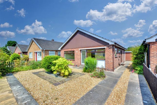 2 bed detached bungalow