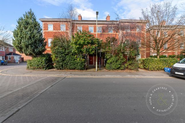 4 bedroom town house for sale