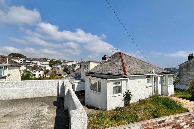 2 bedroom semi-detached bungalow for sale