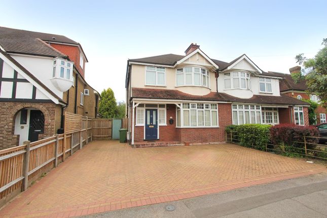 St. Georges Road, Wallington SM6 3 bed semi
