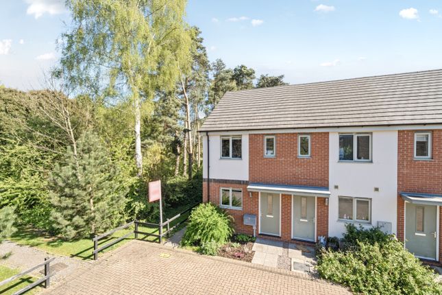 Westbrooke Place, Lincoln... 2 bed semi