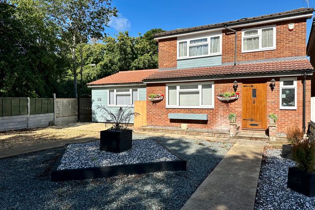 1 Jessop Close 4 bed detached house for sale