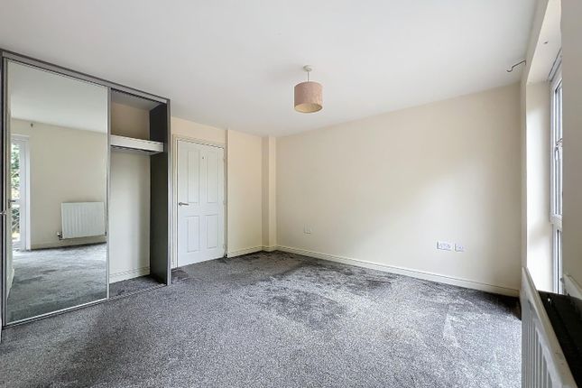 Alicia Close, Newport 3 bed maisonette for sale