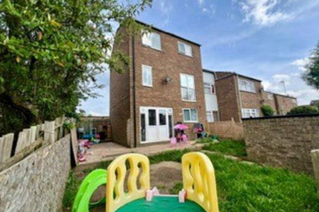 3 bed town house