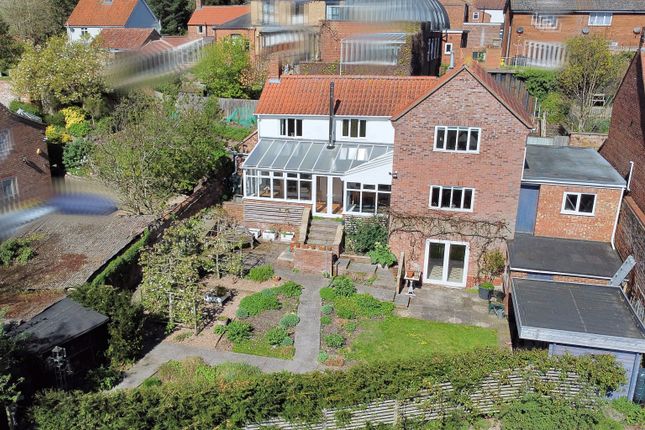 Grays Court, Louth LN11 0FG 3 bed detached house for sale