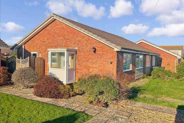 Glen Crescent, Selsey, West Sussex 2 bed semi