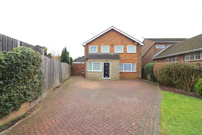 Luton LU2 3 bed detached house for sale