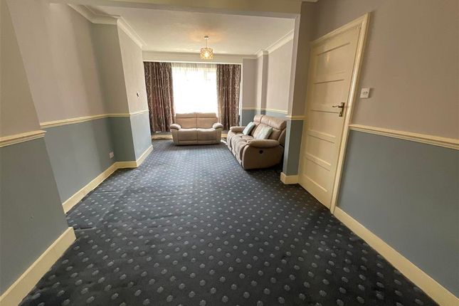 Hollywood Road, Chingford 3 bed terraced house for sale