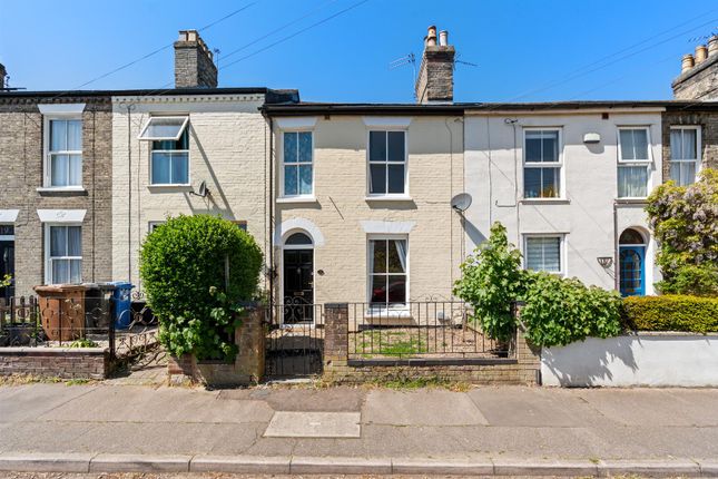 3 bed terraced house