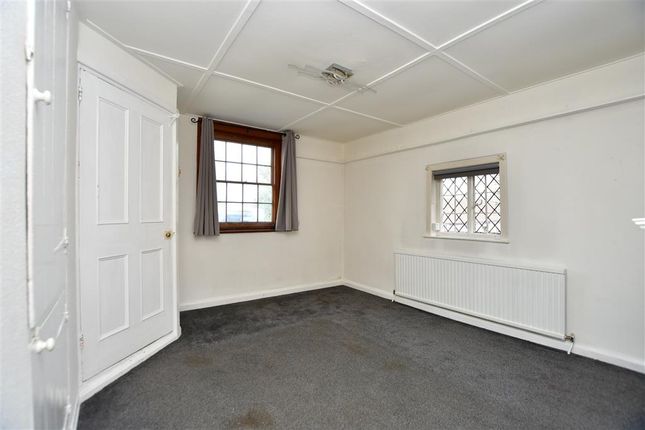 2 bed cottage