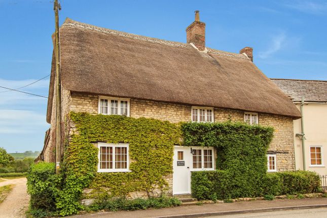 Pound Road, Thornford, Sherborne, Dorset 2 bed cottage for sale
