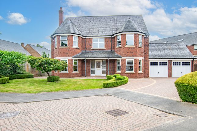 Leeds LS16 5 bed detached house for sale