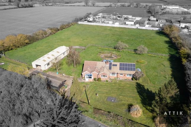 Ipswich Road, Tasburgh 5 bed detached bungalow for sale
