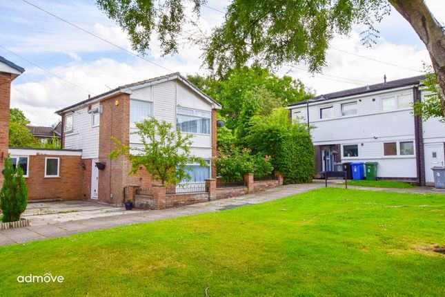 Wellfield Gardens, Hale, WA15 8LN 3 bed detached house for sale