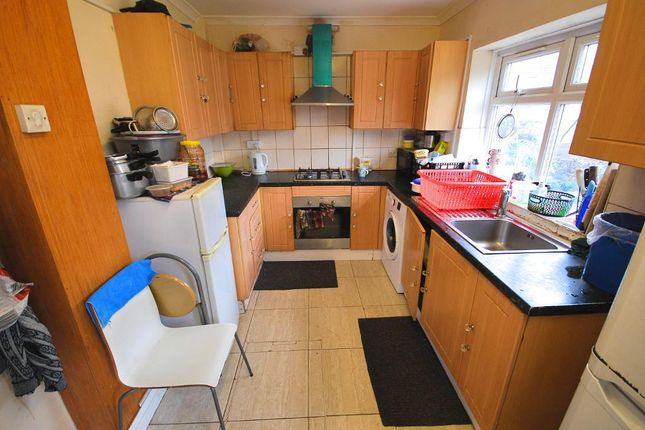 WOODSIDE AVENUE, WEMBLEY, MIDDLESEX... 6 bed end of terrace house for sale