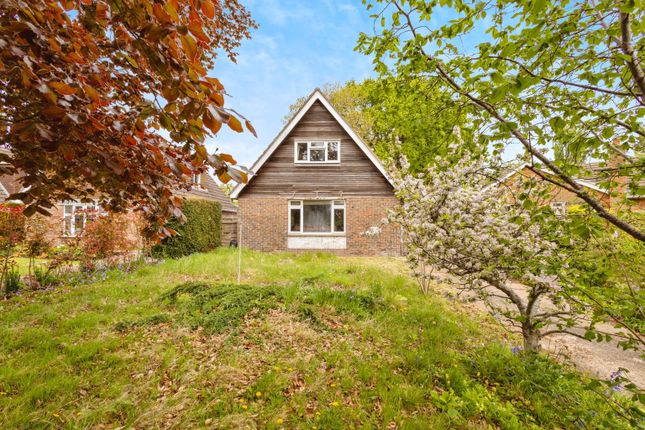 2 bedroom detached house for sale
