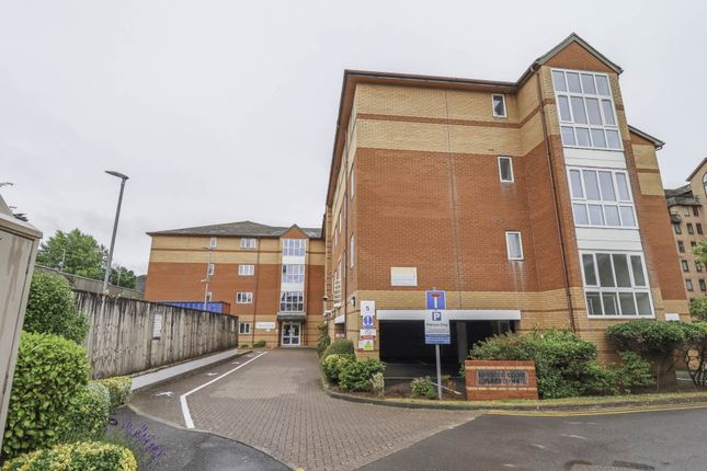 2 bed flat